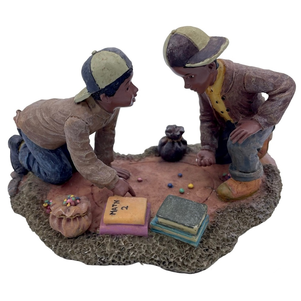 1997 YOUNGS the playoff marble players decorative figurine